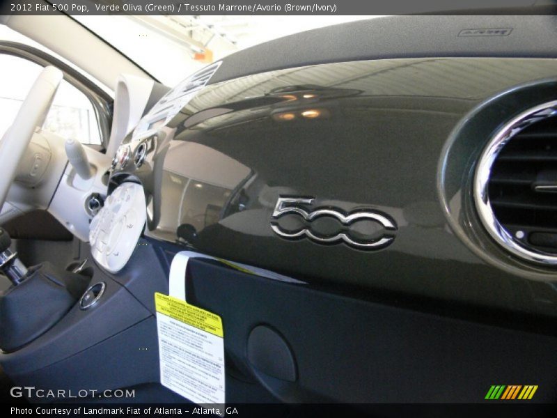 Verde Oliva (Green) / Tessuto Marrone/Avorio (Brown/Ivory) 2012 Fiat 500 Pop