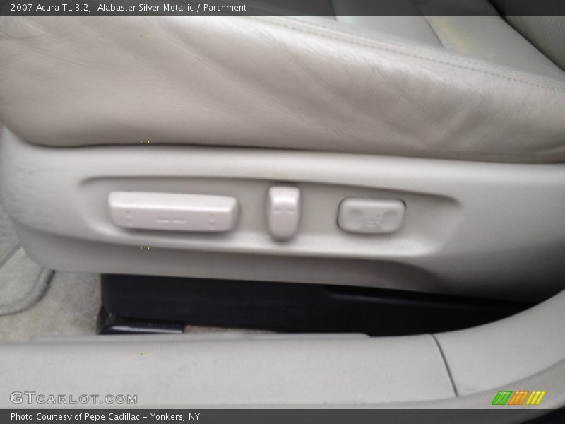 Alabaster Silver Metallic / Parchment 2007 Acura TL 3.2
