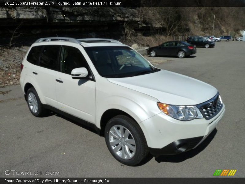 Front 3/4 View of 2012 Forester 2.5 X Touring