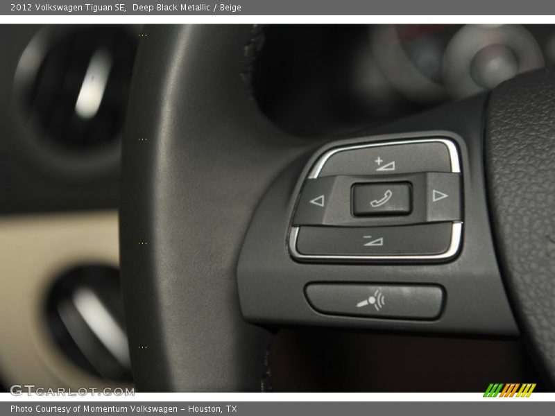 Deep Black Metallic / Beige 2012 Volkswagen Tiguan SE