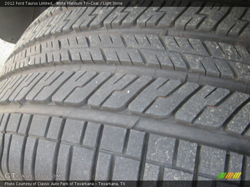 White Platinum Tri-Coat / Light Stone 2012 Ford Taurus Limited