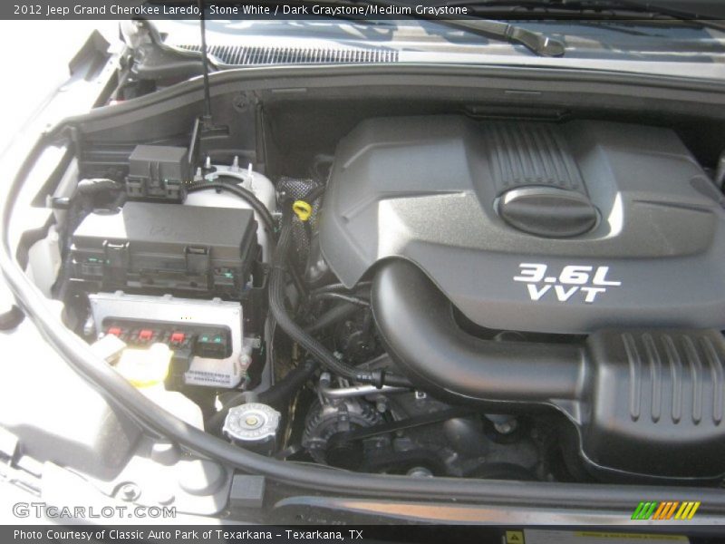 Stone White / Dark Graystone/Medium Graystone 2012 Jeep Grand Cherokee Laredo