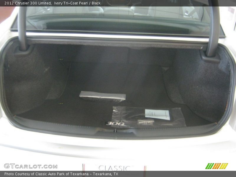 Ivory Tri-Coat Pearl / Black 2012 Chrysler 300 Limited