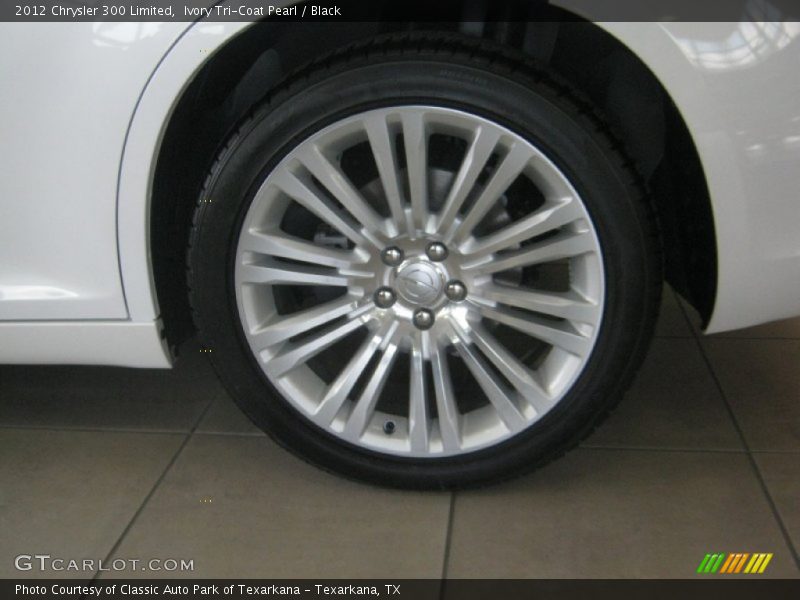 Ivory Tri-Coat Pearl / Black 2012 Chrysler 300 Limited