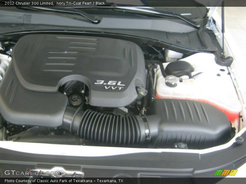Ivory Tri-Coat Pearl / Black 2012 Chrysler 300 Limited