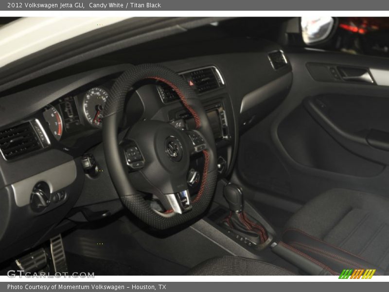 Candy White / Titan Black 2012 Volkswagen Jetta GLI