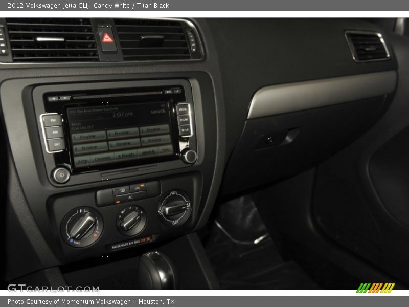 Candy White / Titan Black 2012 Volkswagen Jetta GLI
