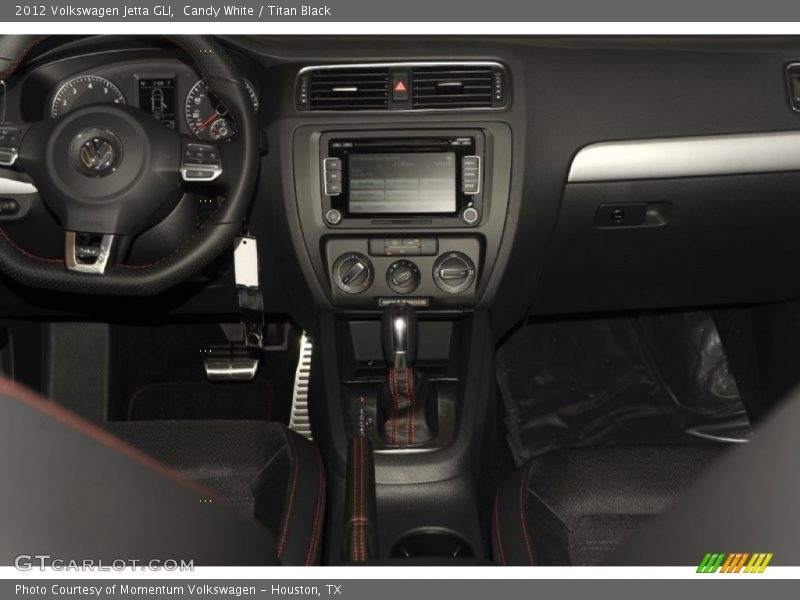 Candy White / Titan Black 2012 Volkswagen Jetta GLI