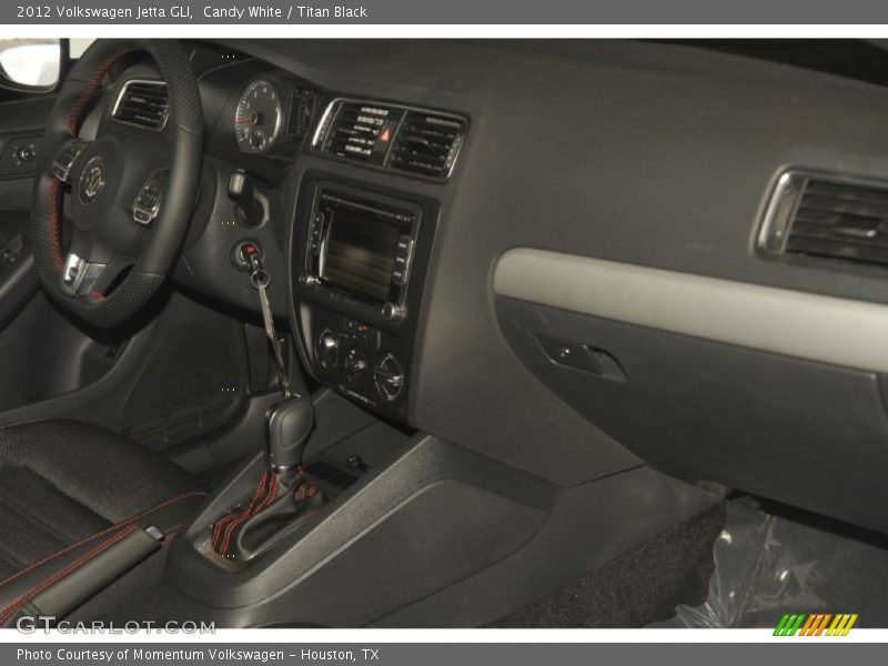 Candy White / Titan Black 2012 Volkswagen Jetta GLI