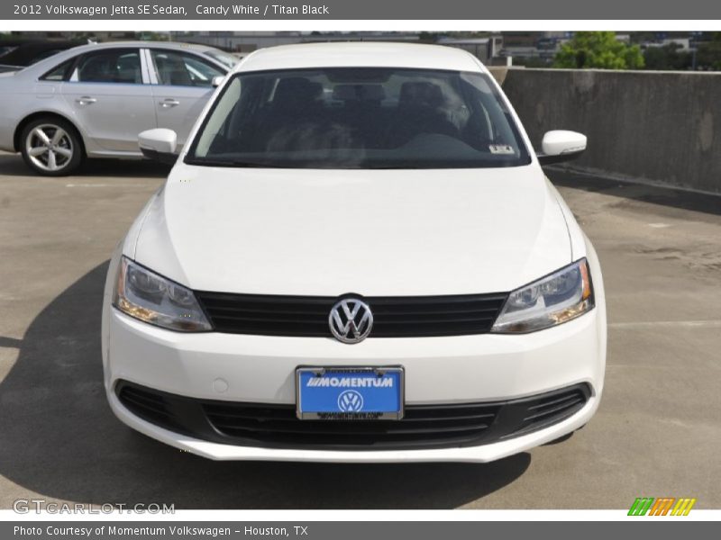 Candy White / Titan Black 2012 Volkswagen Jetta SE Sedan