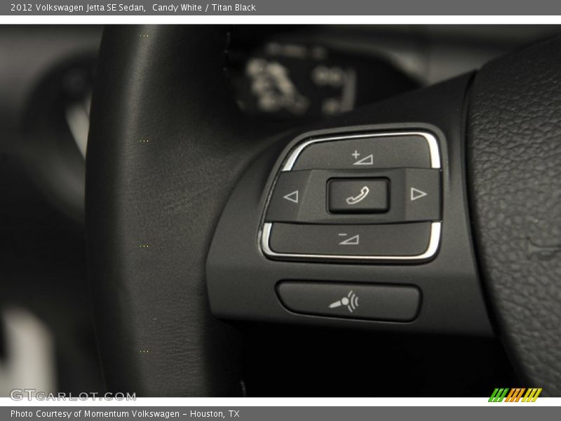 Candy White / Titan Black 2012 Volkswagen Jetta SE Sedan