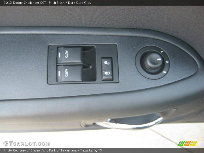 Pitch Black / Dark Slate Gray 2012 Dodge Challenger SXT