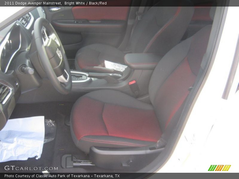 Bright White / Black/Red 2011 Dodge Avenger Mainstreet