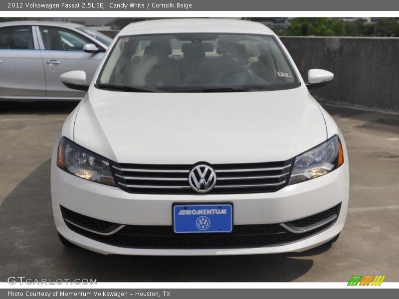 Candy White / Cornsilk Beige 2012 Volkswagen Passat 2.5L SE