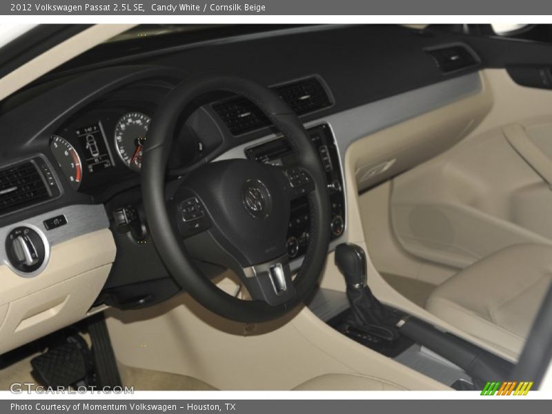 Candy White / Cornsilk Beige 2012 Volkswagen Passat 2.5L SE