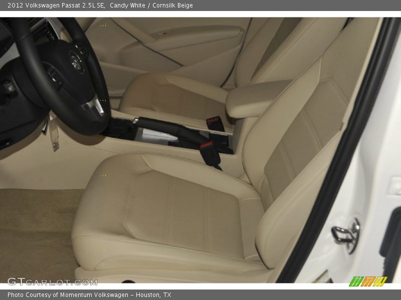 Candy White / Cornsilk Beige 2012 Volkswagen Passat 2.5L SE