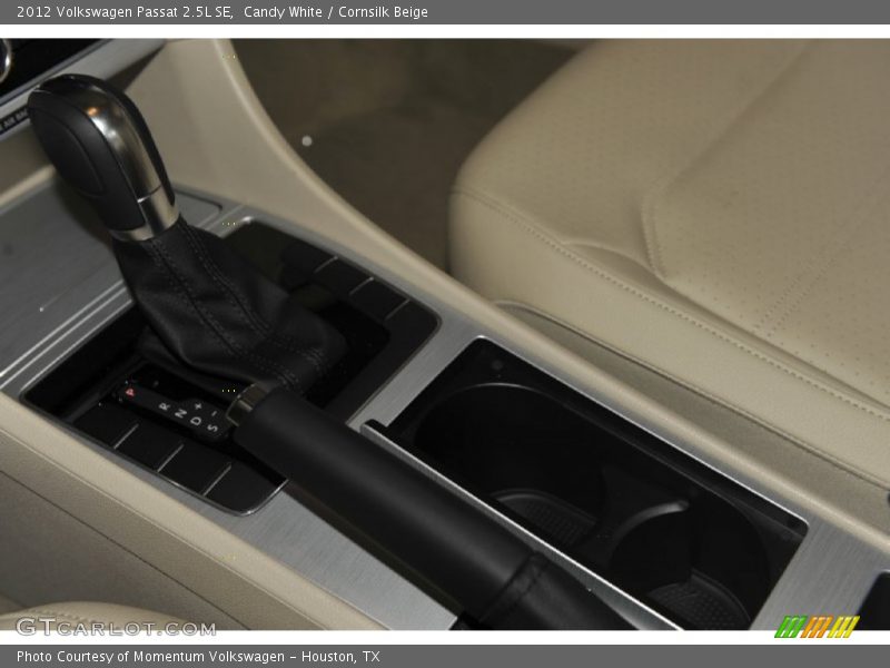 Candy White / Cornsilk Beige 2012 Volkswagen Passat 2.5L SE