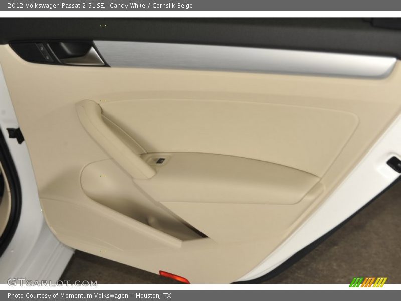 Candy White / Cornsilk Beige 2012 Volkswagen Passat 2.5L SE