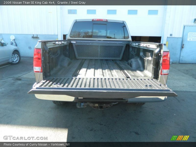 Granite / Steel Gray 2006 Nissan Titan SE King Cab 4x4