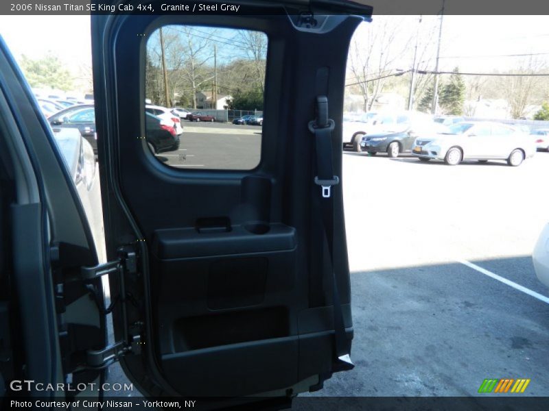 Granite / Steel Gray 2006 Nissan Titan SE King Cab 4x4