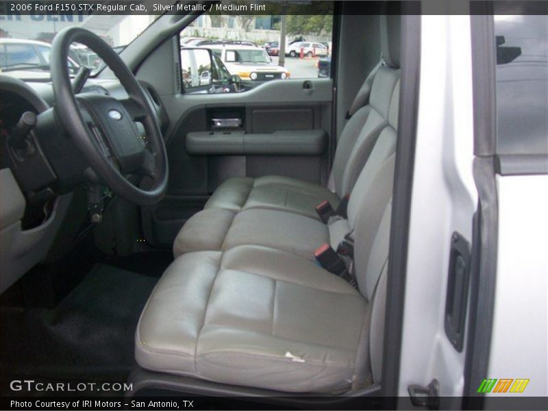 Silver Metallic / Medium Flint 2006 Ford F150 STX Regular Cab