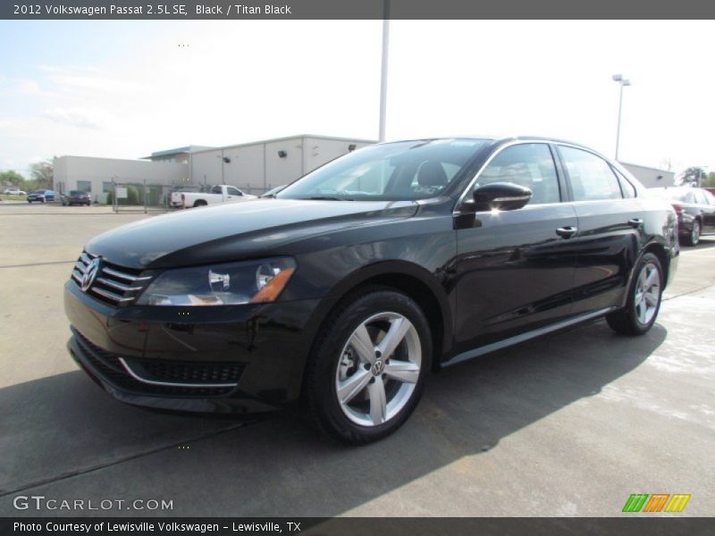 Black / Titan Black 2012 Volkswagen Passat 2.5L SE