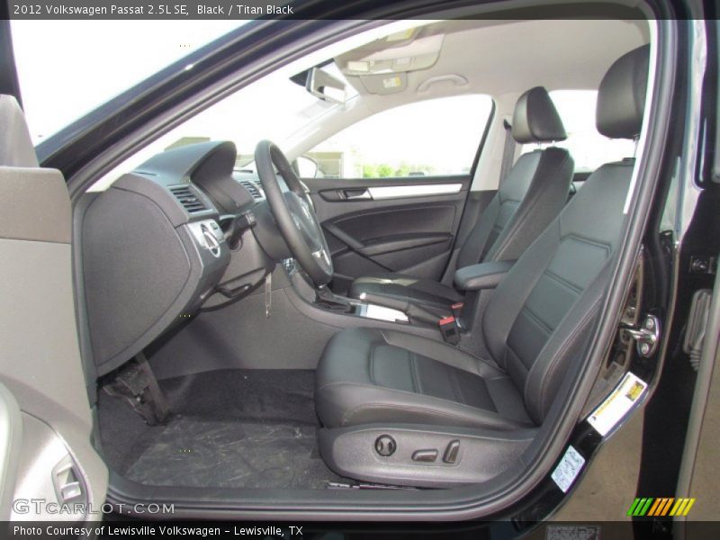 Black / Titan Black 2012 Volkswagen Passat 2.5L SE