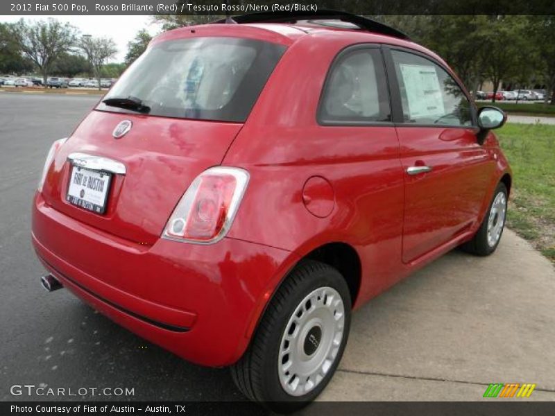 Rosso Brillante (Red) / Tessuto Rosso/Nero (Red/Black) 2012 Fiat 500 Pop
