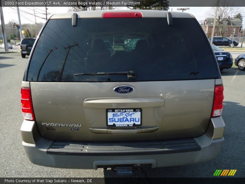 Arizona Beige Metallic / Medium Parchment 2003 Ford Expedition XLT 4x4