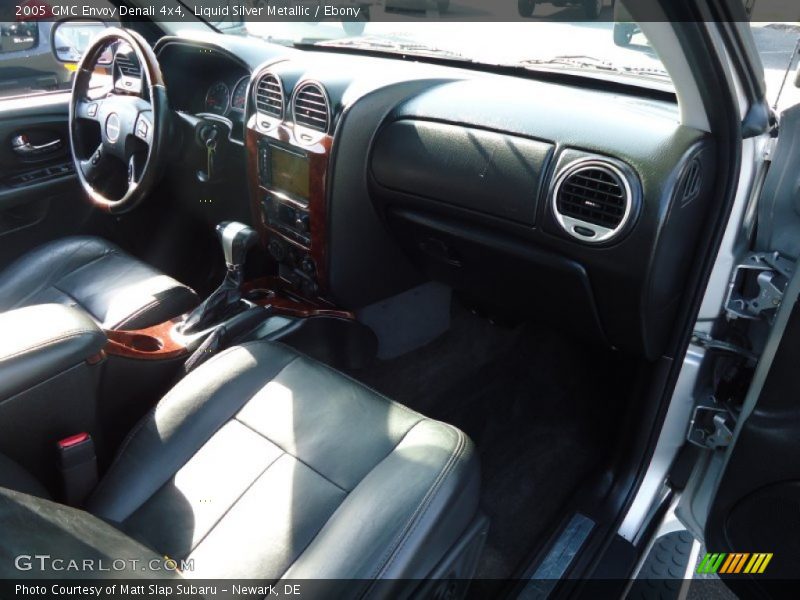 Liquid Silver Metallic / Ebony 2005 GMC Envoy Denali 4x4