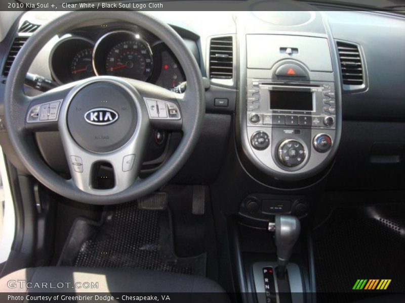 Dashboard of 2010 Soul +