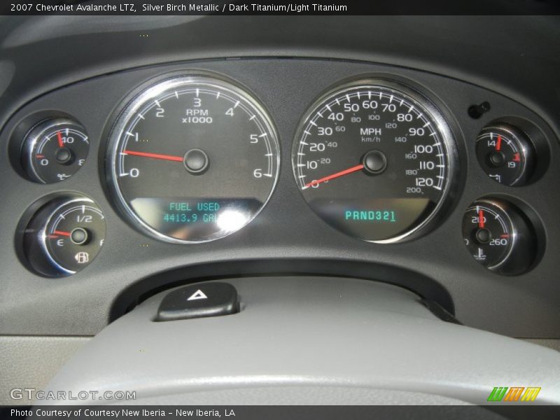 Silver Birch Metallic / Dark Titanium/Light Titanium 2007 Chevrolet Avalanche LTZ