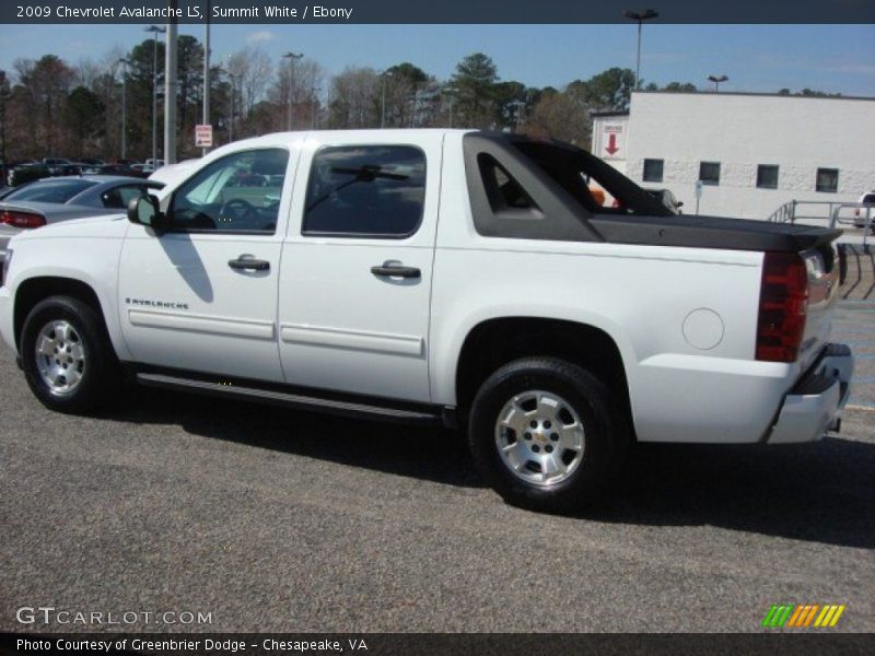 Summit White / Ebony 2009 Chevrolet Avalanche LS
