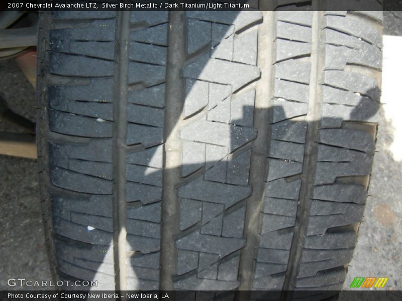 Silver Birch Metallic / Dark Titanium/Light Titanium 2007 Chevrolet Avalanche LTZ