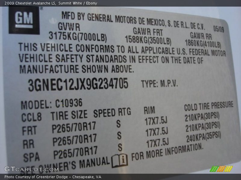 Summit White / Ebony 2009 Chevrolet Avalanche LS