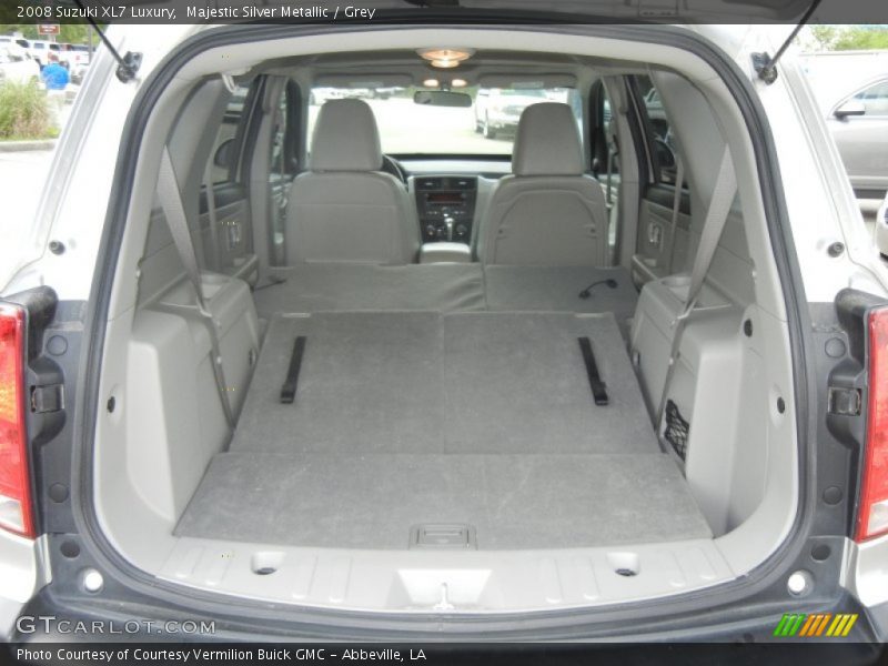 Majestic Silver Metallic / Grey 2008 Suzuki XL7 Luxury