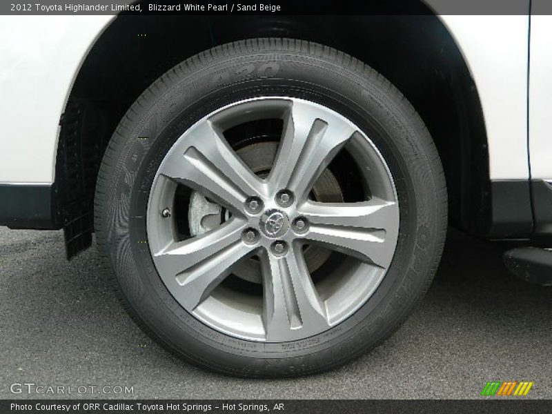 Blizzard White Pearl / Sand Beige 2012 Toyota Highlander Limited