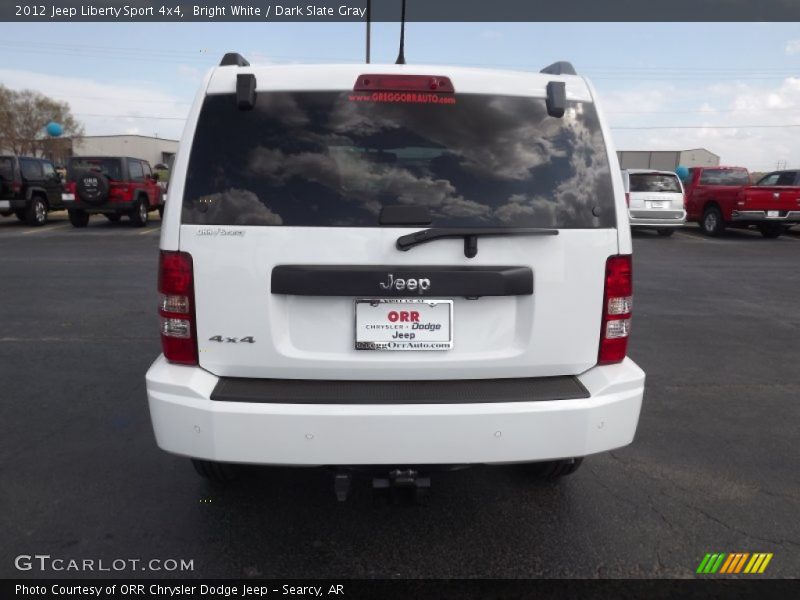 Bright White / Dark Slate Gray 2012 Jeep Liberty Sport 4x4