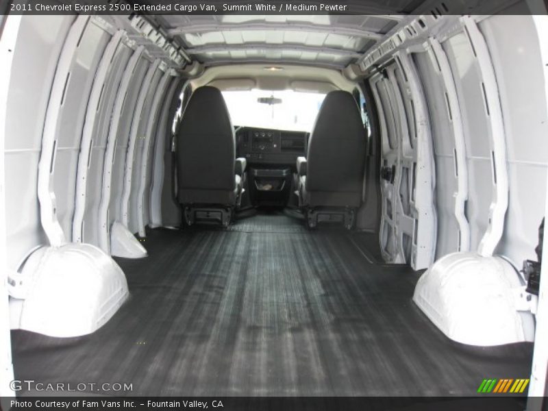 Summit White / Medium Pewter 2011 Chevrolet Express 2500 Extended Cargo Van