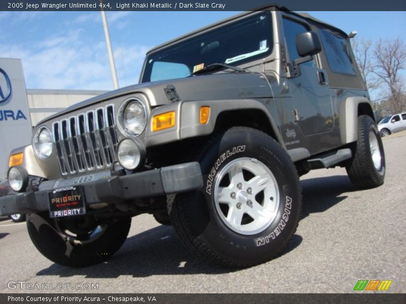 Light Khaki Metallic / Dark Slate Gray 2005 Jeep Wrangler Unlimited 4x4