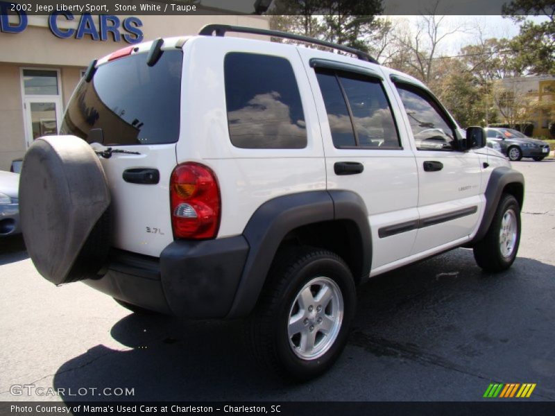 Stone White / Taupe 2002 Jeep Liberty Sport
