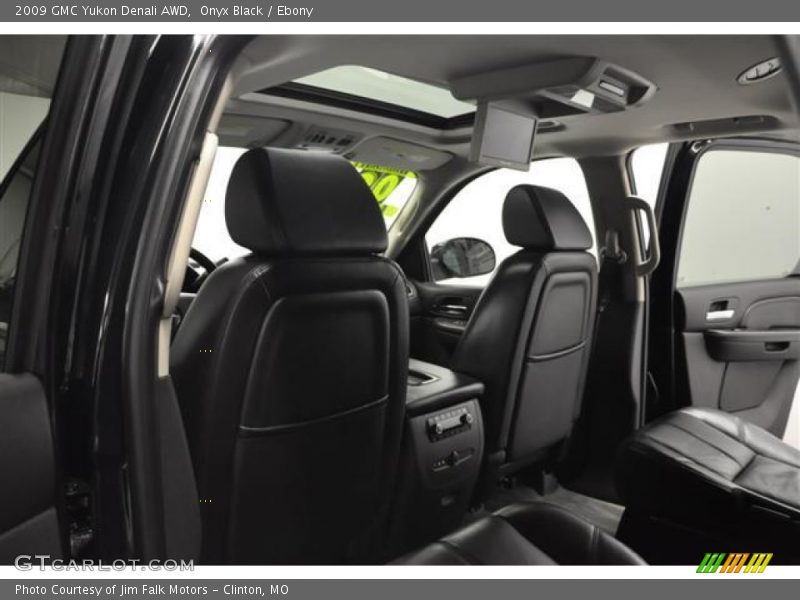 Onyx Black / Ebony 2009 GMC Yukon Denali AWD