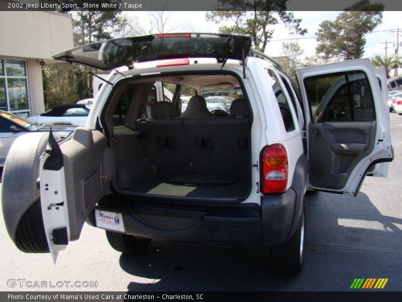 Stone White / Taupe 2002 Jeep Liberty Sport