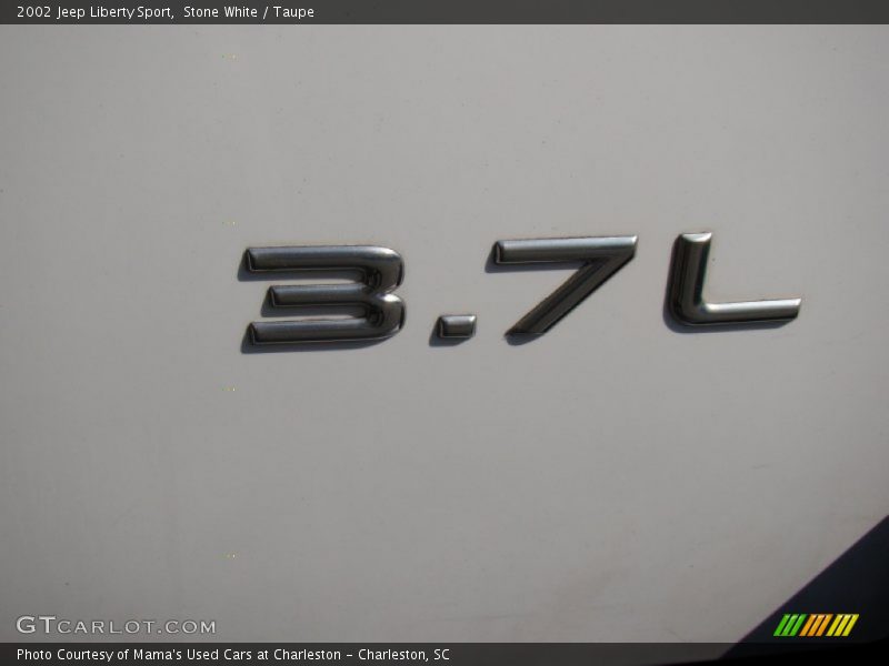 Stone White / Taupe 2002 Jeep Liberty Sport
