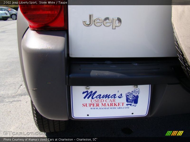Stone White / Taupe 2002 Jeep Liberty Sport
