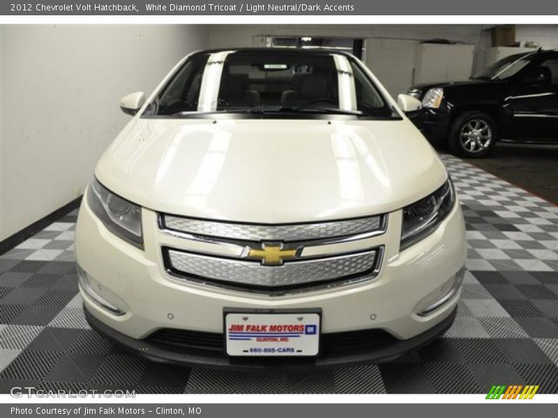 White Diamond Tricoat / Light Neutral/Dark Accents 2012 Chevrolet Volt Hatchback