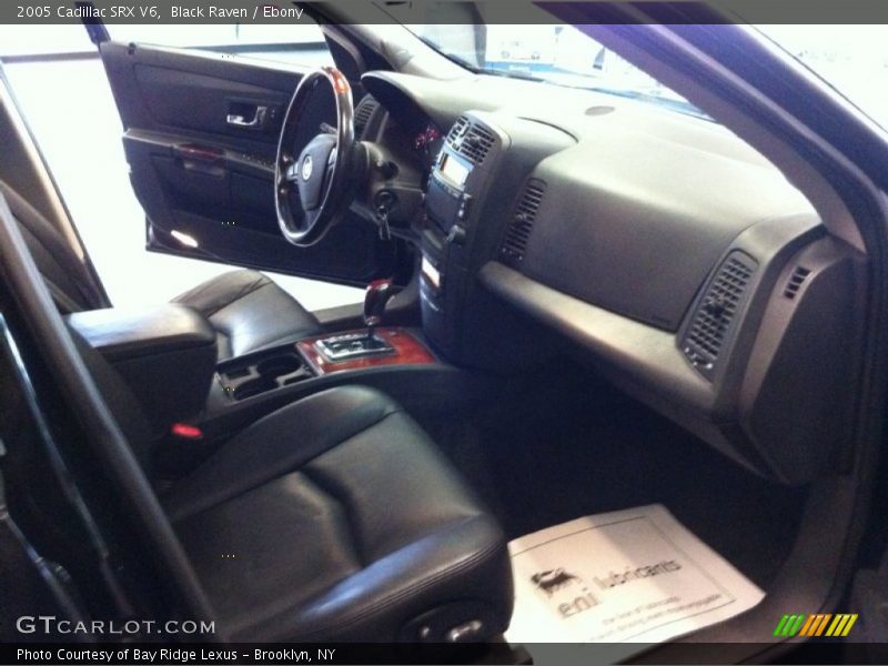 Black Raven / Ebony 2005 Cadillac SRX V6