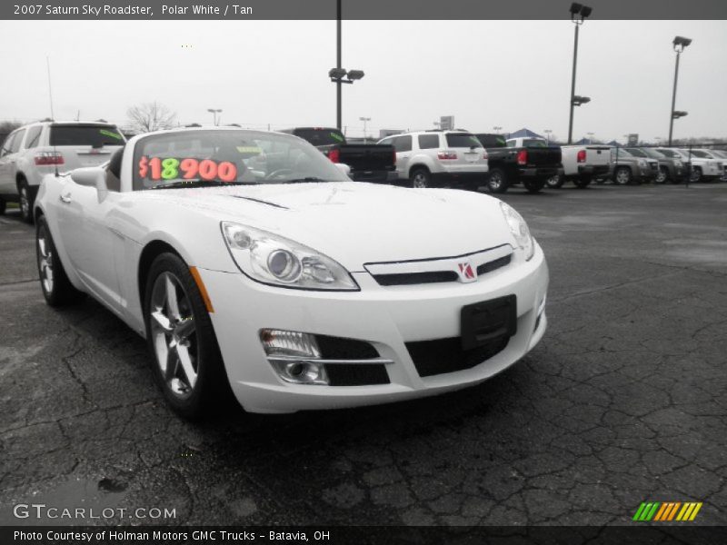 Polar White / Tan 2007 Saturn Sky Roadster