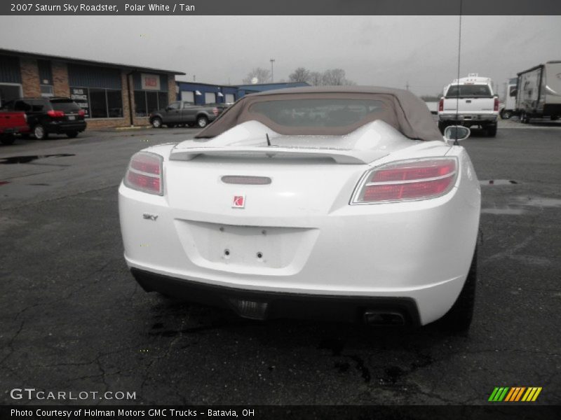 Polar White / Tan 2007 Saturn Sky Roadster