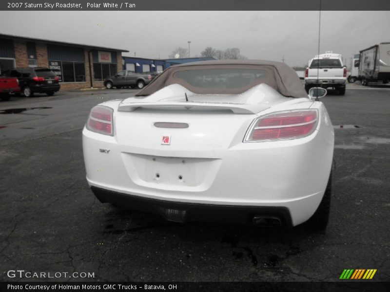 Polar White / Tan 2007 Saturn Sky Roadster